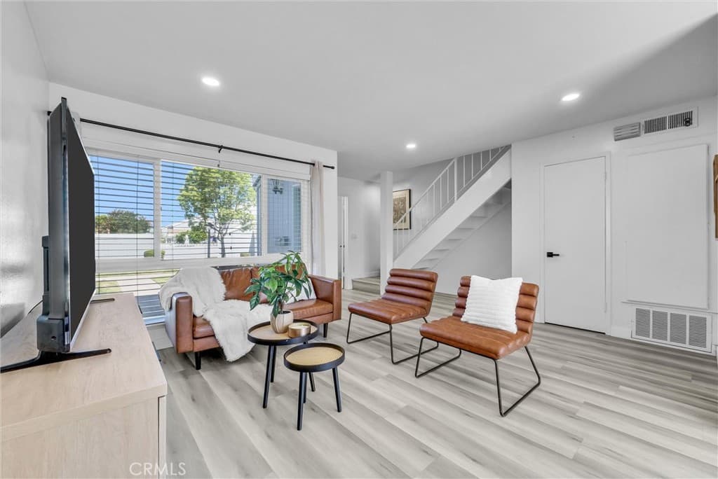 Condo at 1047 Canyon Spring Lane, Diamond Bar — photo 4 of 12