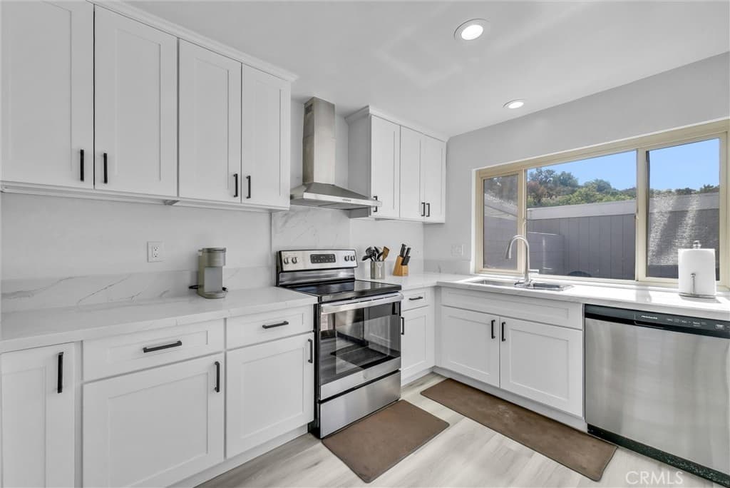 Condo at 1047 Canyon Spring Lane, Diamond Bar — photo 6 of 12