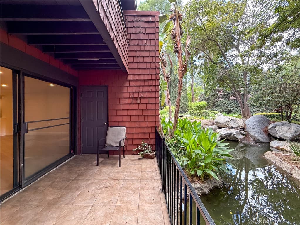 Condo at 356 S Prospectors 74, Diamond Bar — photo 3 of 12