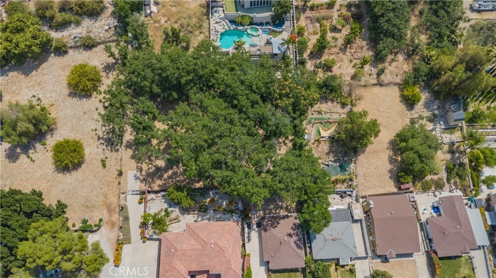 Home at 420 Camino De Gloria, Walnut — photo 7 of 8