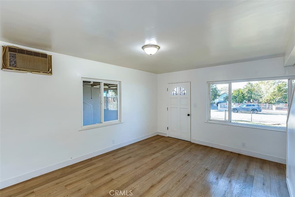 Home at 2416 Stanford Avenue, Pomona — photo 8 of 12