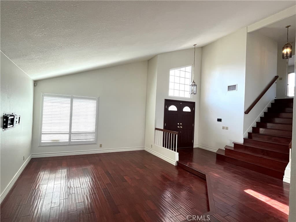 Home at 926 S Essex, San Dimas — photo 3 of 12