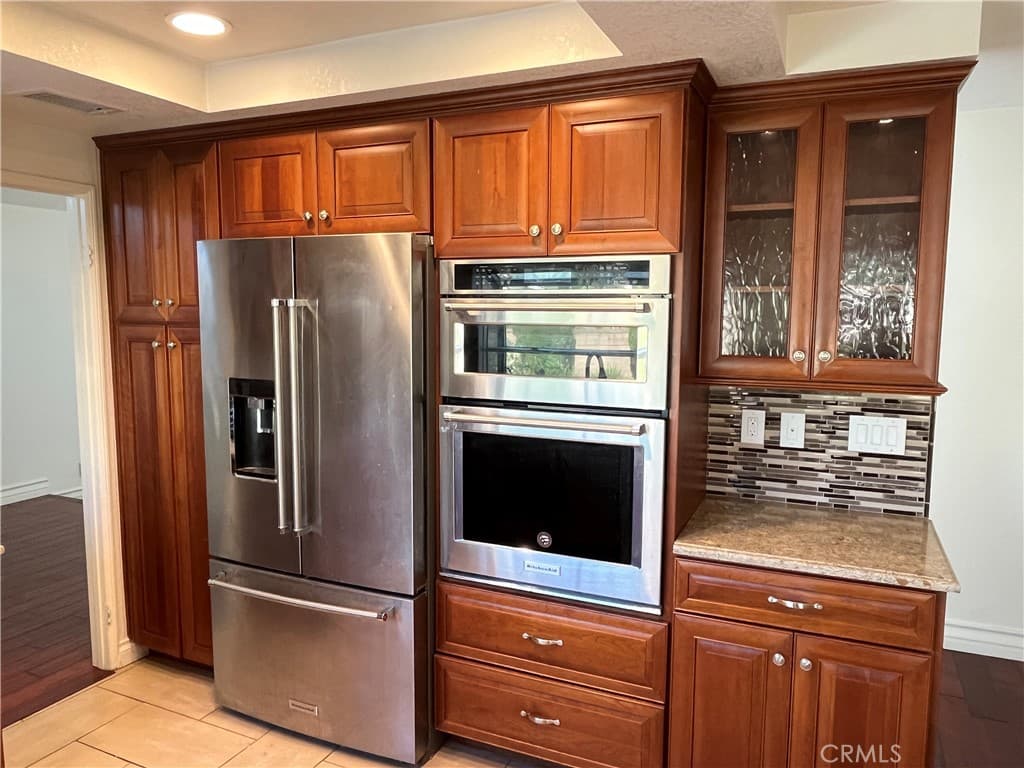 Home at 926 S Essex, San Dimas — photo 7 of 12