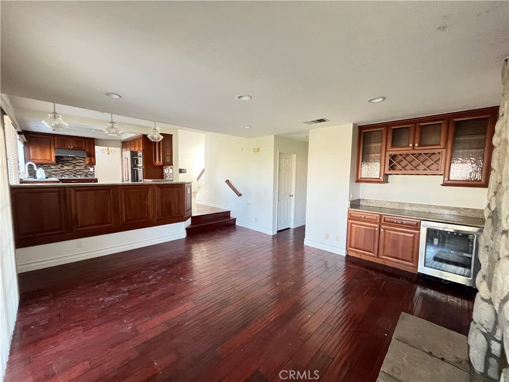 Home at 926 S Essex, San Dimas — photo 10 of 12