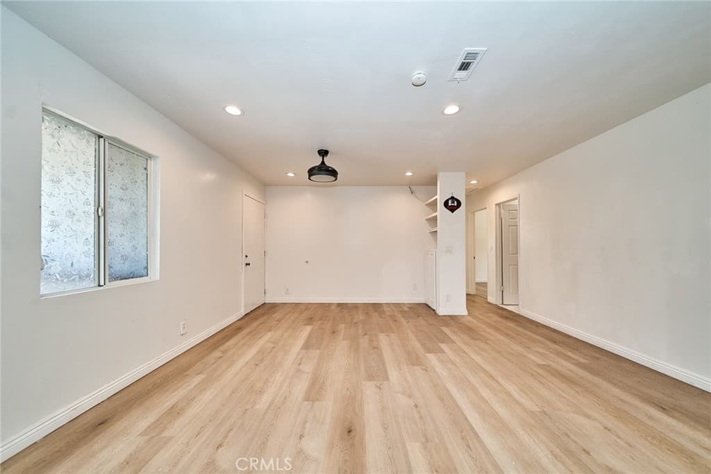 Home at 1464 Cranmer, Walnut — photo 7 of 12