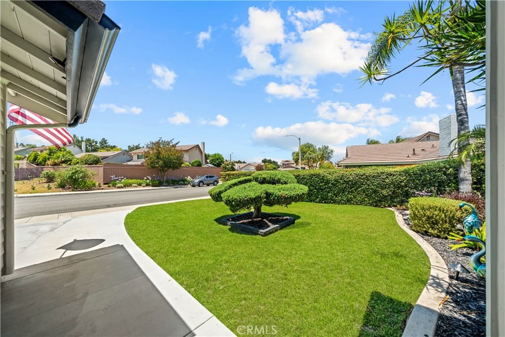 Home at 1010 Cogburn, Diamond Bar — photo 4 of 12