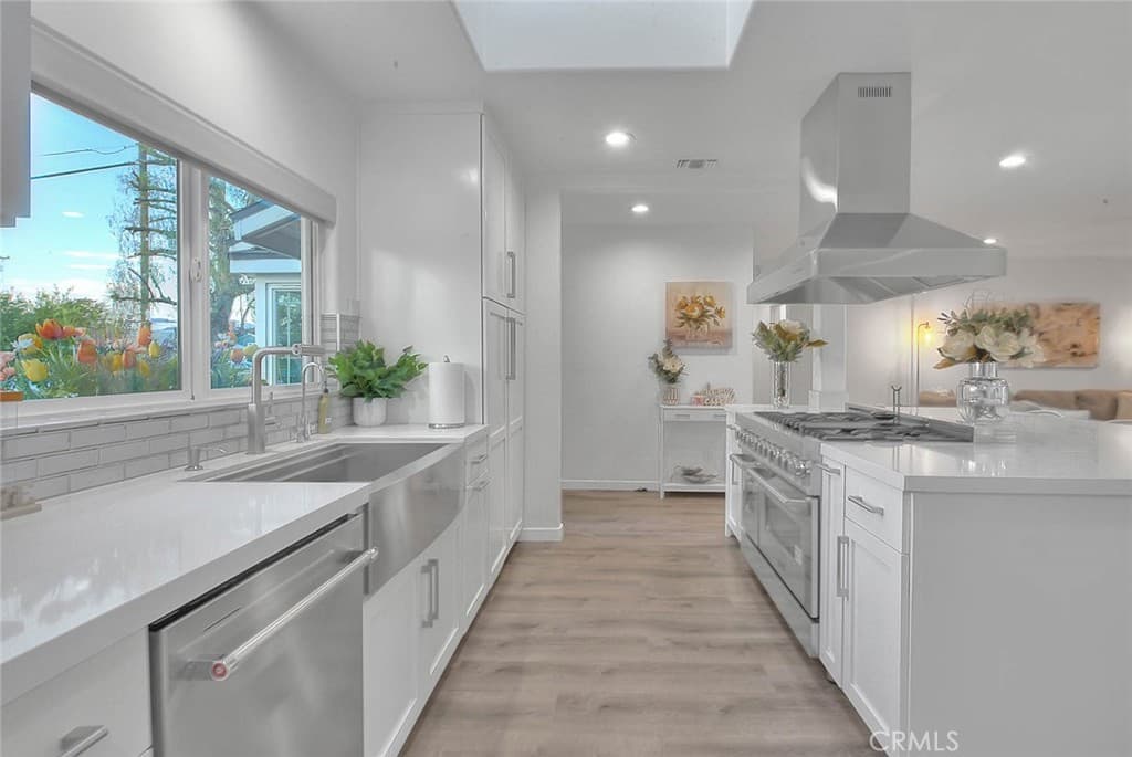 Home at 1862 Bonnie Brae, Pomona — photo 12 of 12