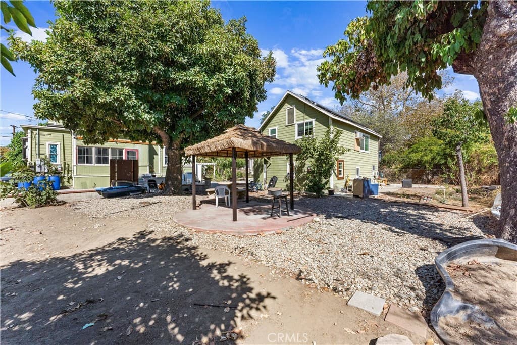 Home at 850 E Columbia, Pomona — photo 7 of 12