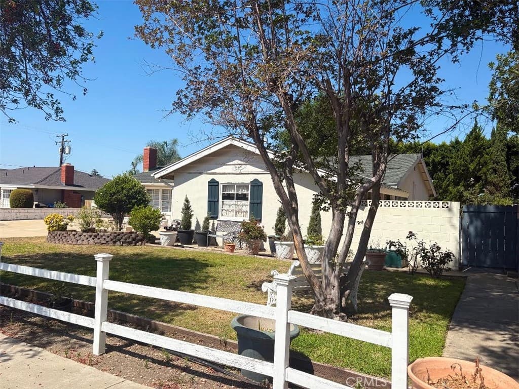 Home at 221 S Elwood, Glendora — photo 2 of 12