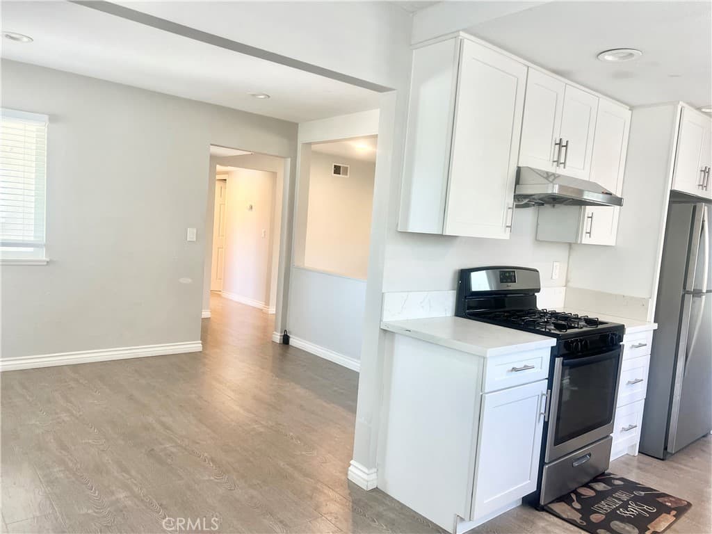 Home at 20723 Northampton Street, Walnut — photo 8 of 12