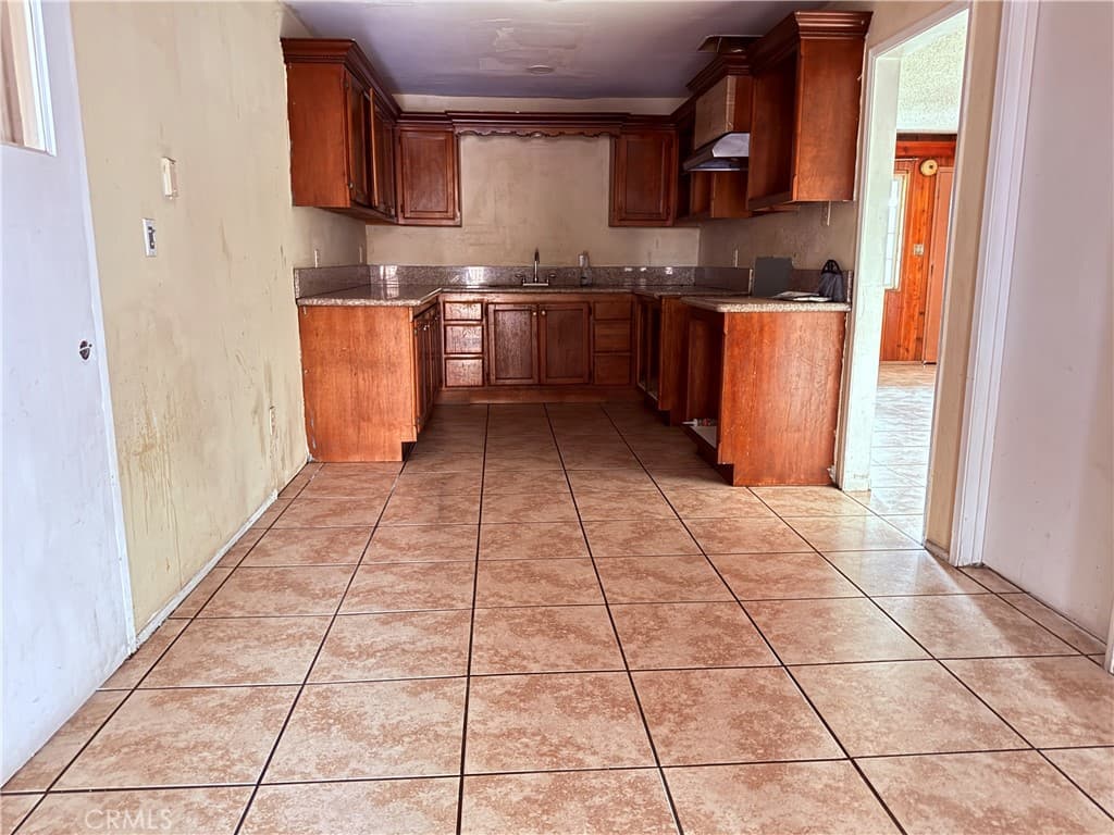 Home at 2570 Camphor Place, Pomona — photo 2 of 2