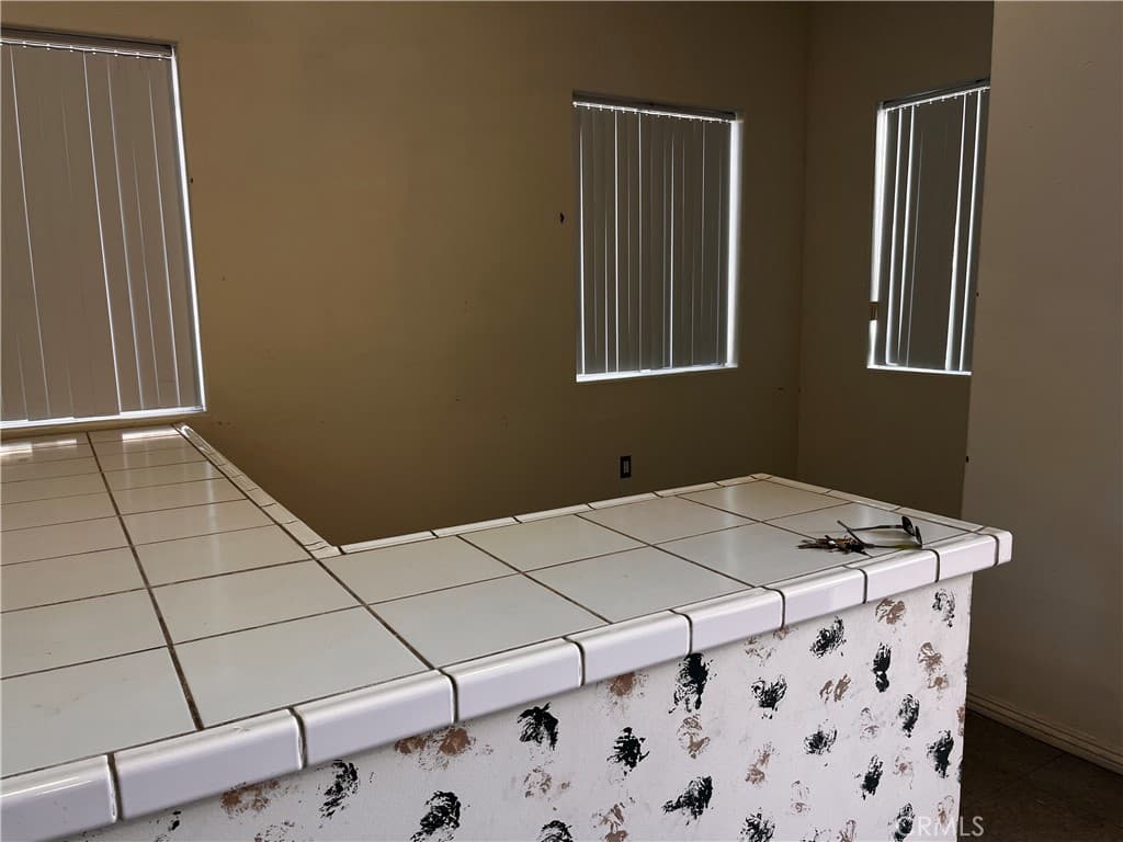 Commercial at 11237 Lower Azusa, El Monte — photo 4 of 8