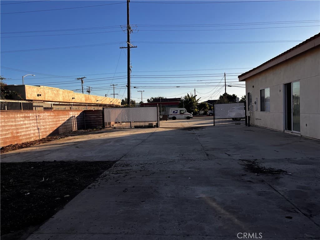 Commercial at 11237 Lower Azusa, El Monte — photo 7 of 8