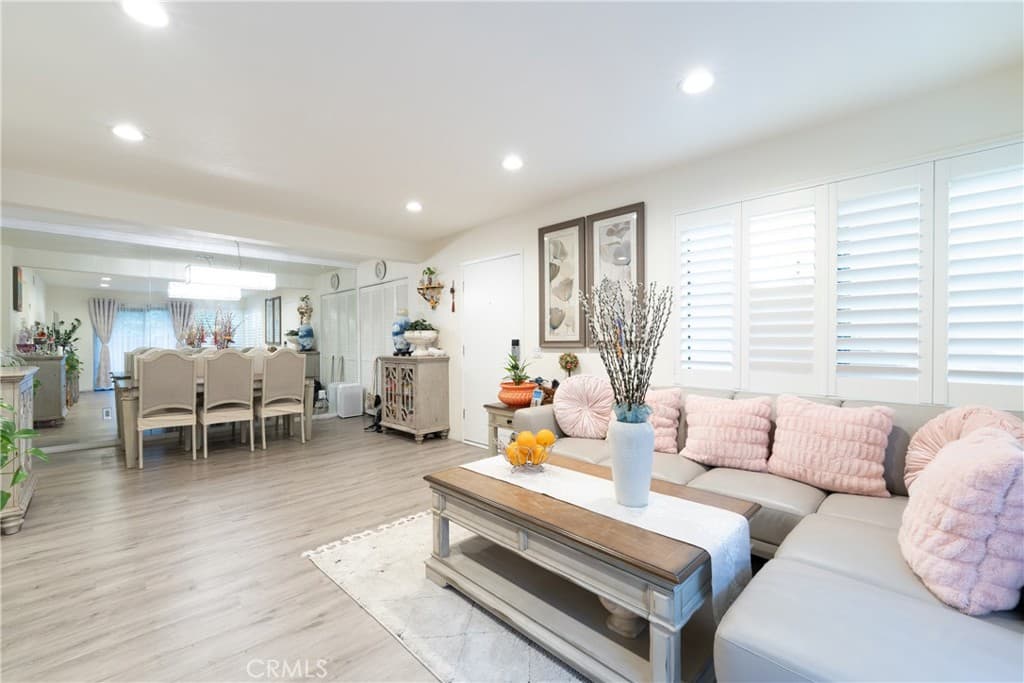 Condo at 22892 Hilton Head 285, Diamond Bar — photo 5 of 12