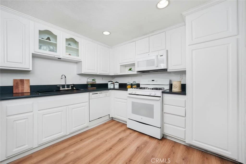Condo at 24208 Sylvan Glen A, Diamond Bar — photo 5 of 9