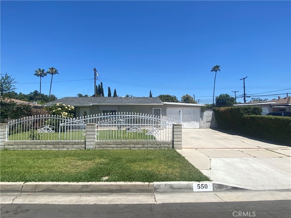 Home at 550 Whiteford, La Puente — photo 3 of 12