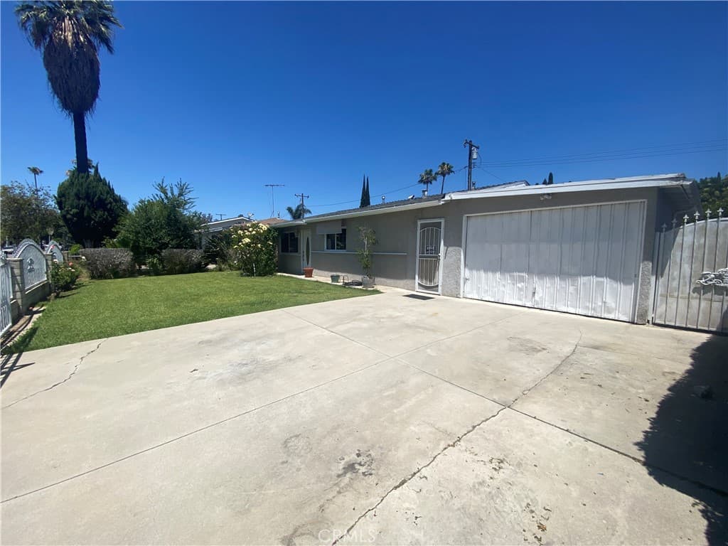 Home at 550 Whiteford, La Puente — photo 5 of 12