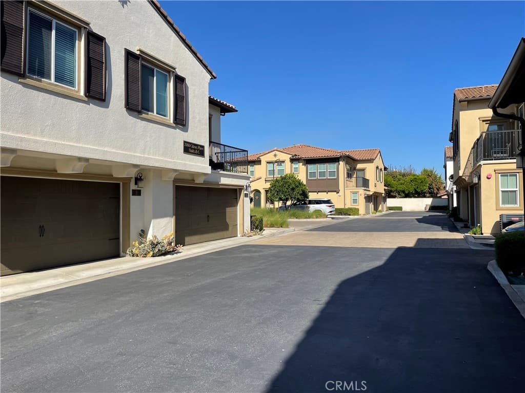 Townhouse at 2160 Citrus Place B, Hacienda Heights — photo 2 of 12