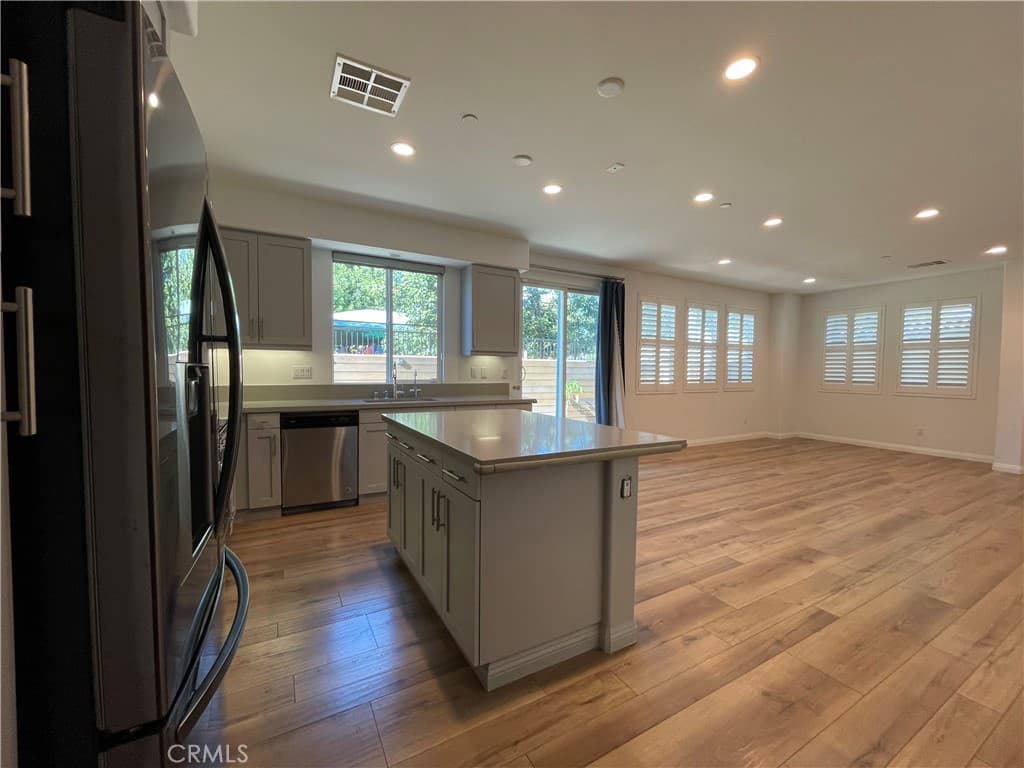 Townhouse at 2160 Citrus Place B, Hacienda Heights — photo 3 of 12