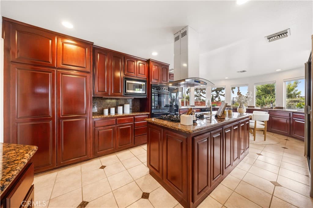 Home at 1823 Cliffbranch, Diamond Bar — photo 12 of 12