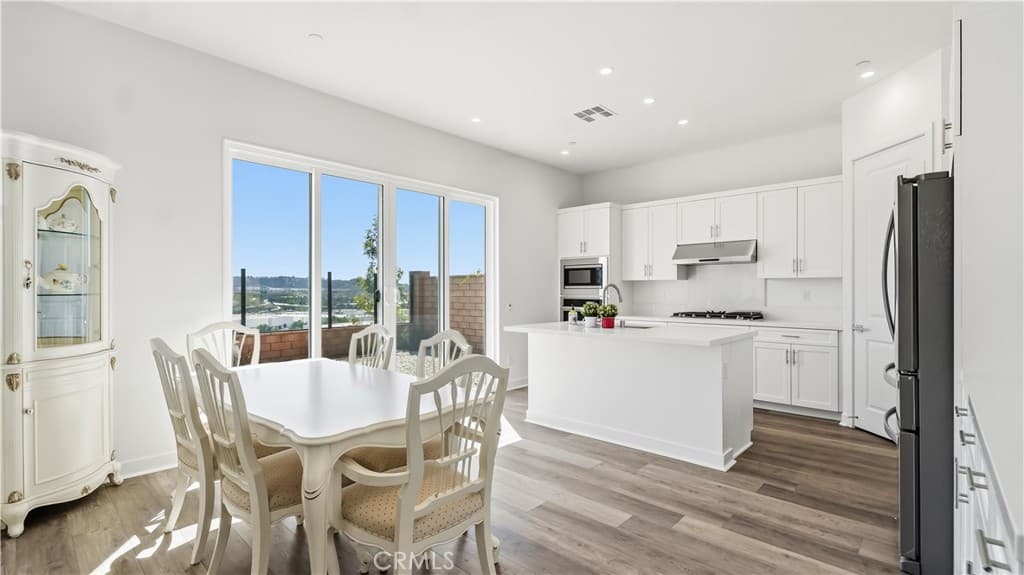 Home at 22072 Portofino Drive, Walnut — photo 10 of 12