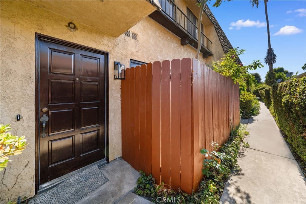 Townhouse at 5133 Tyler, Temple City — photo 5 of 12
