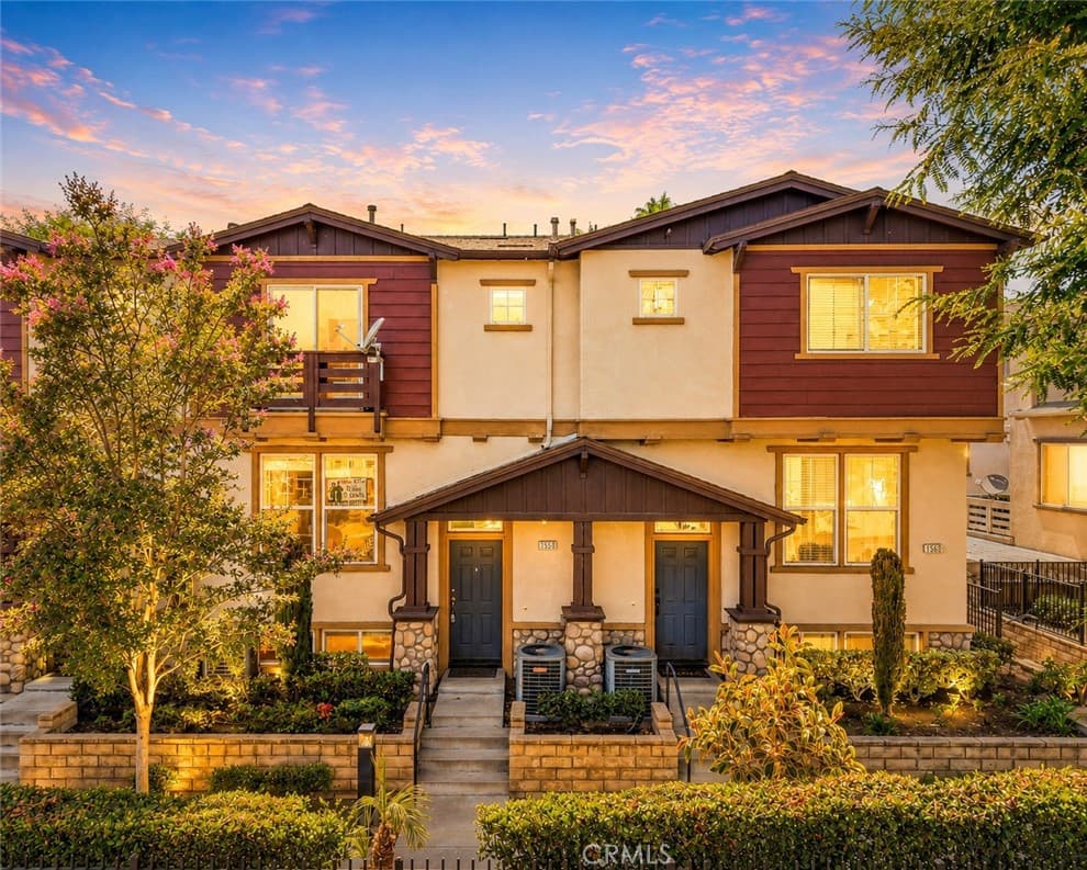 Condo at 1556 Ledgestone Lane, Pomona — photo 1 of 12
