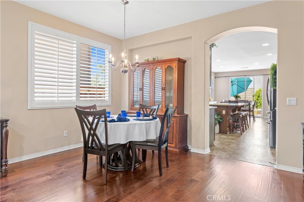 Home at 2723 Vine, Pomona — photo 7 of 12