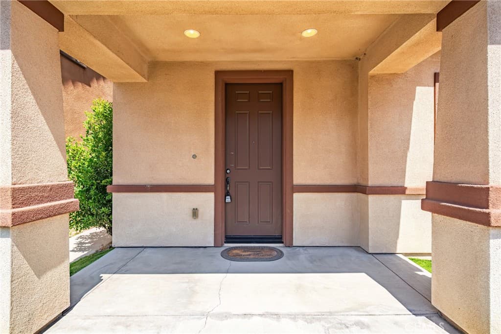 Home at 532 Michaelson Ln, West Covina — photo 2 of 12