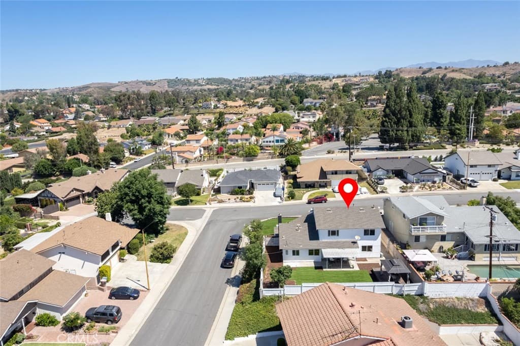 Home at 20538 Barnard, Walnut — photo 4 of 12