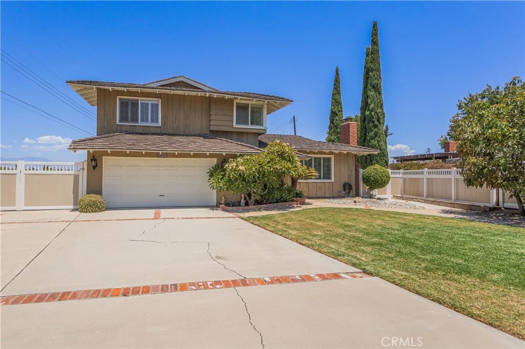 Home at 15637 Los Altos Drive, Hacienda Heights — photo 2 of 12