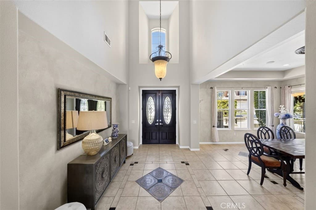 Home at 2420 Vista Del Sol, La Verne — photo 9 of 12
