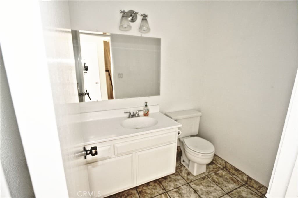 Condo at 2300 S Hacienda Boulevard G8, Hacienda Heights — photo 8 of 12