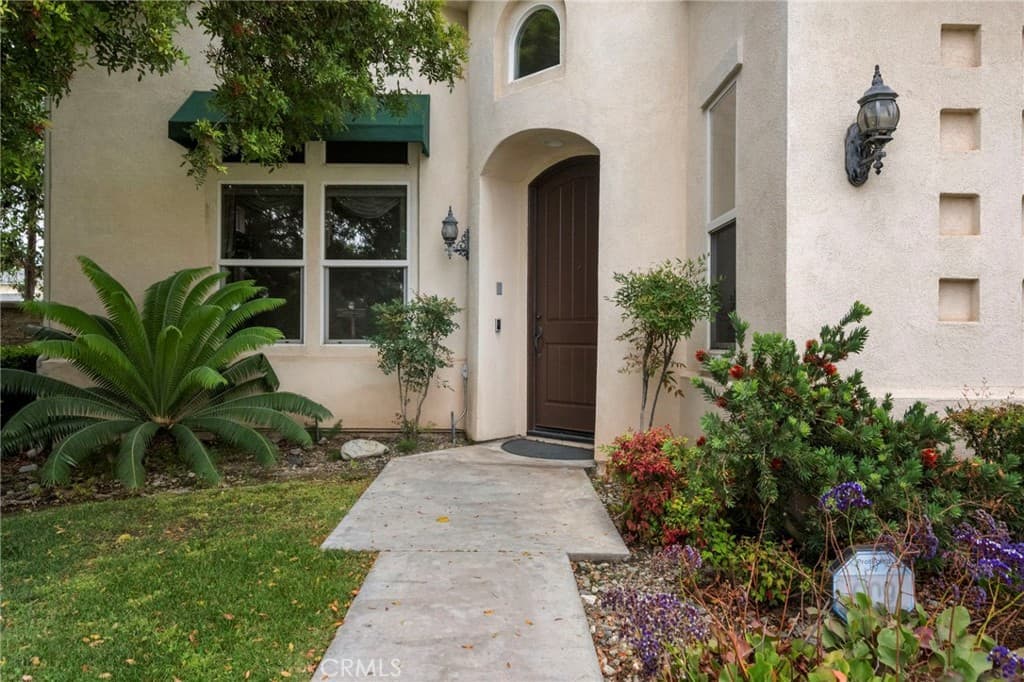 Home at 709 Livingston Court, Claremont — photo 6 of 12