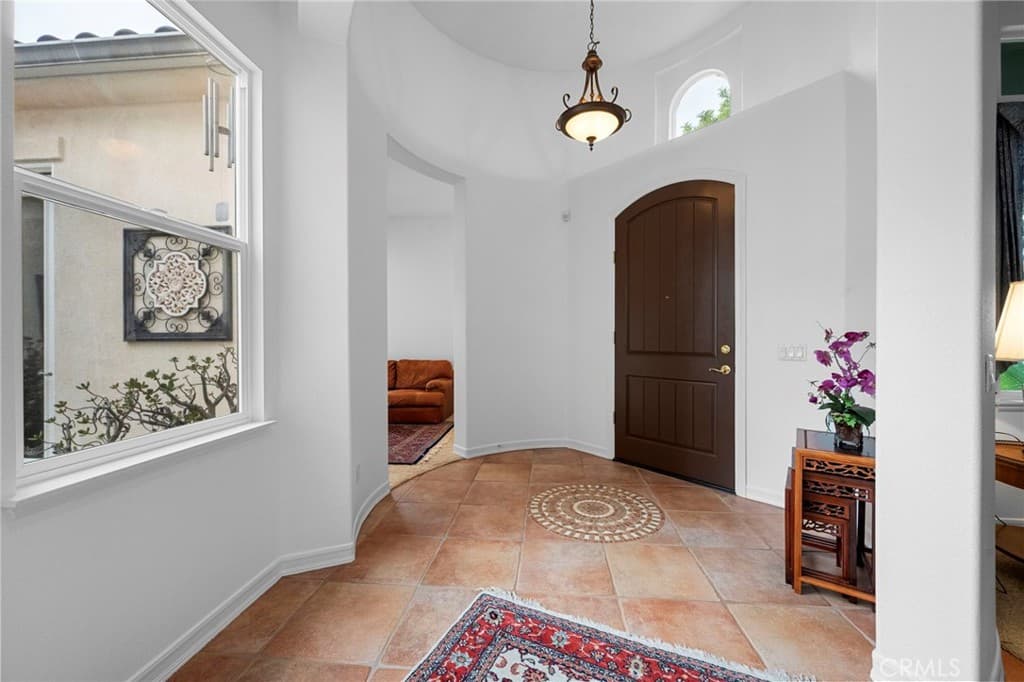 Home at 709 Livingston Court, Claremont — photo 9 of 12
