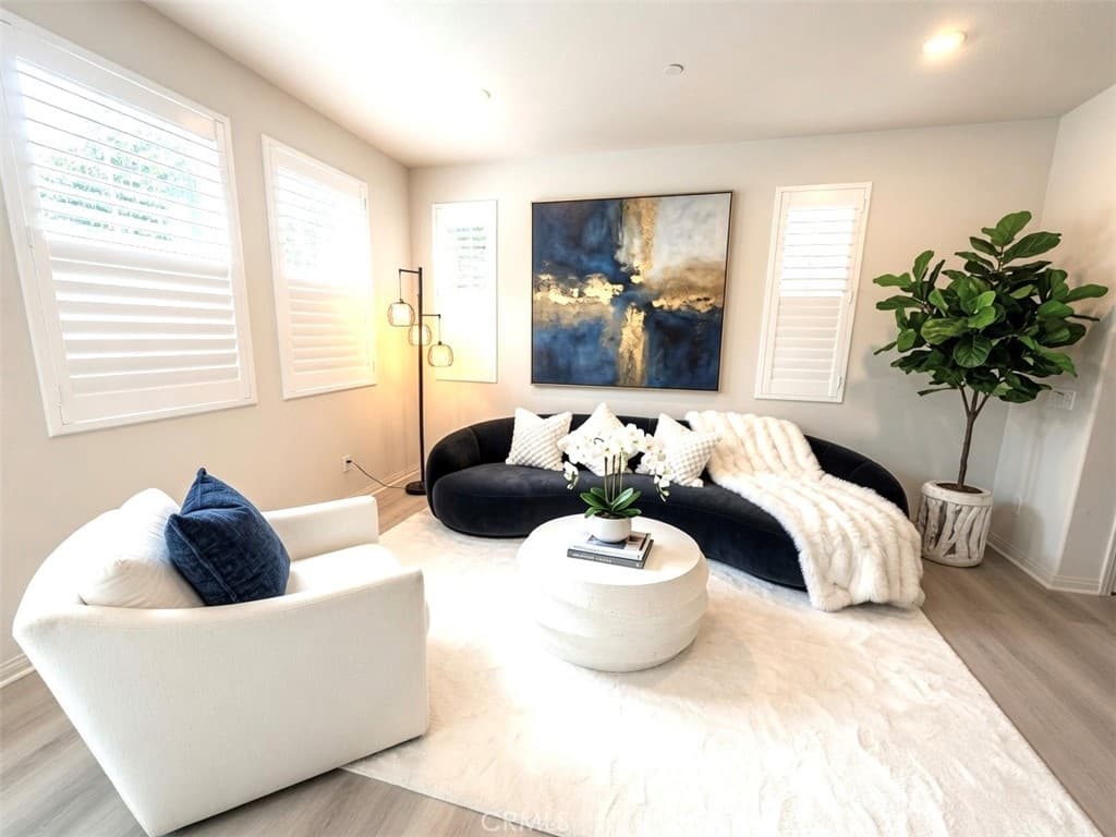Home at 2111 Rio Grande, Pomona — photo 5 of 12