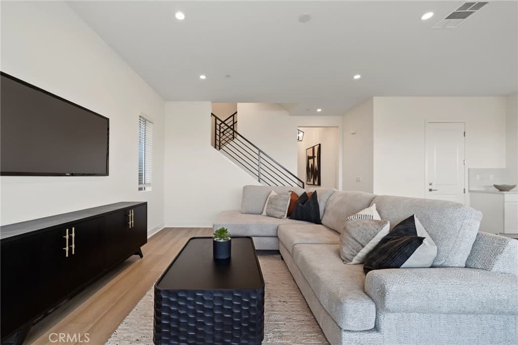 Home at 22058 Manarola Way, Walnut — photo 12 of 12