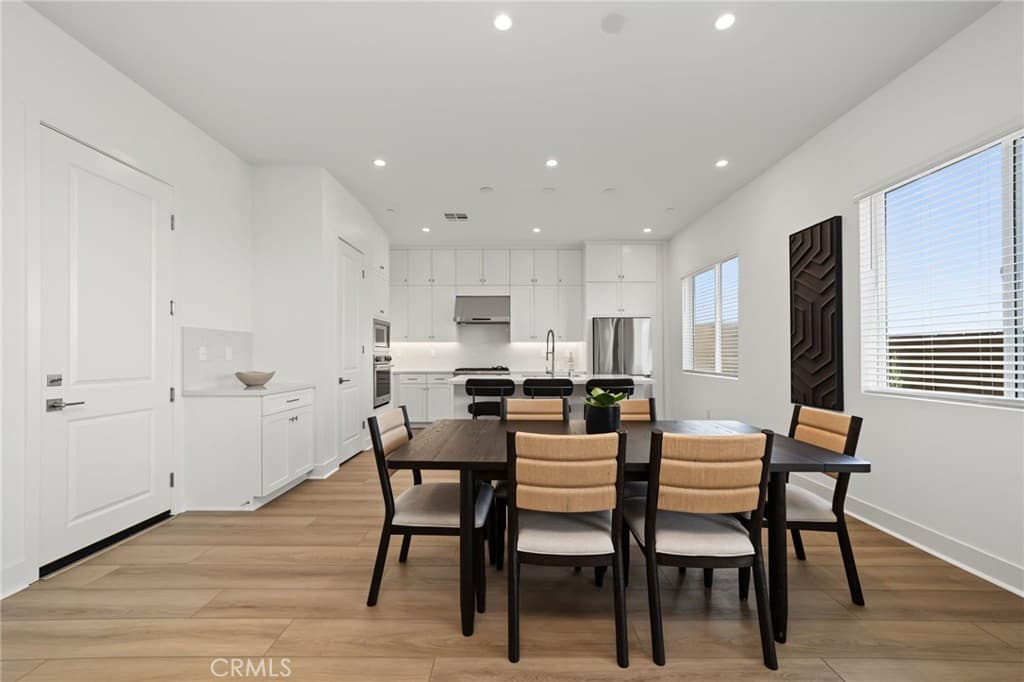 Home at 22058 Manarola Way, Walnut — photo 3 of 12
