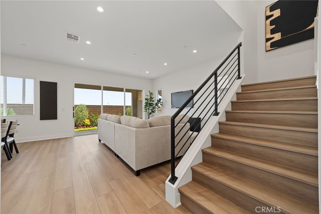 Home at 22058 Manarola Way, Walnut — photo 8 of 12