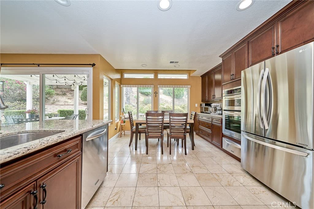 Home at 2715 Tulip Tree, Rowland Heights — photo 5 of 12