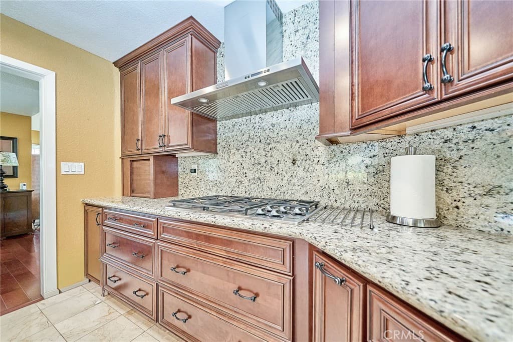 Home at 2715 Tulip Tree, Rowland Heights — photo 8 of 12