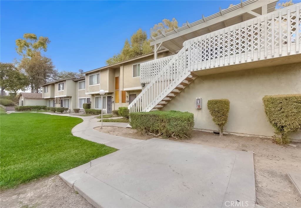 Condo at 2027 E Aroma A, West Covina — photo 3 of 12