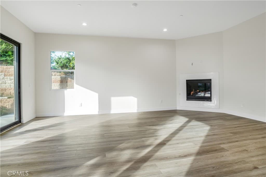 Home at 673 Castlehill, Walnut — photo 10 of 12