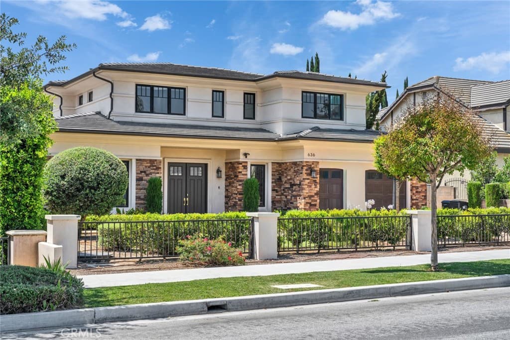 Home at 636 W Lemon, Arcadia — photo 3 of 12