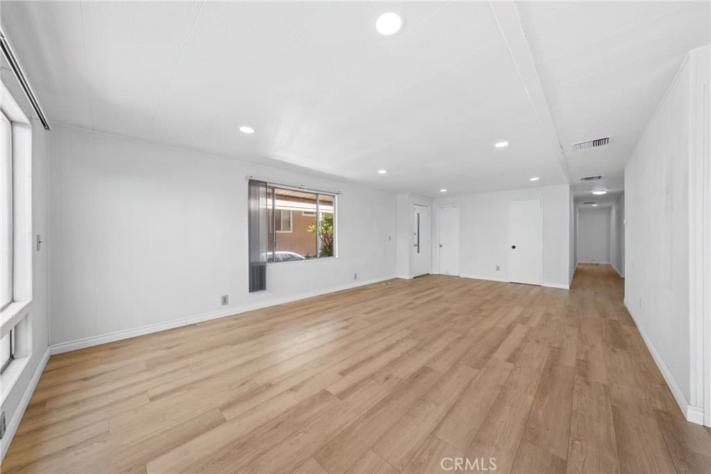 Home at 1205 W Cypress St 146, San Dimas — photo 4 of 12