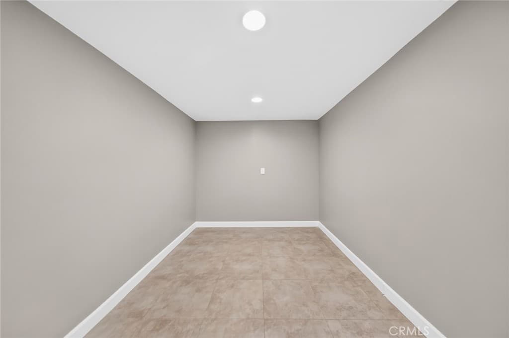 Condo at 1540 Greenport Avenue B, Rowland Heights — photo 9 of 12