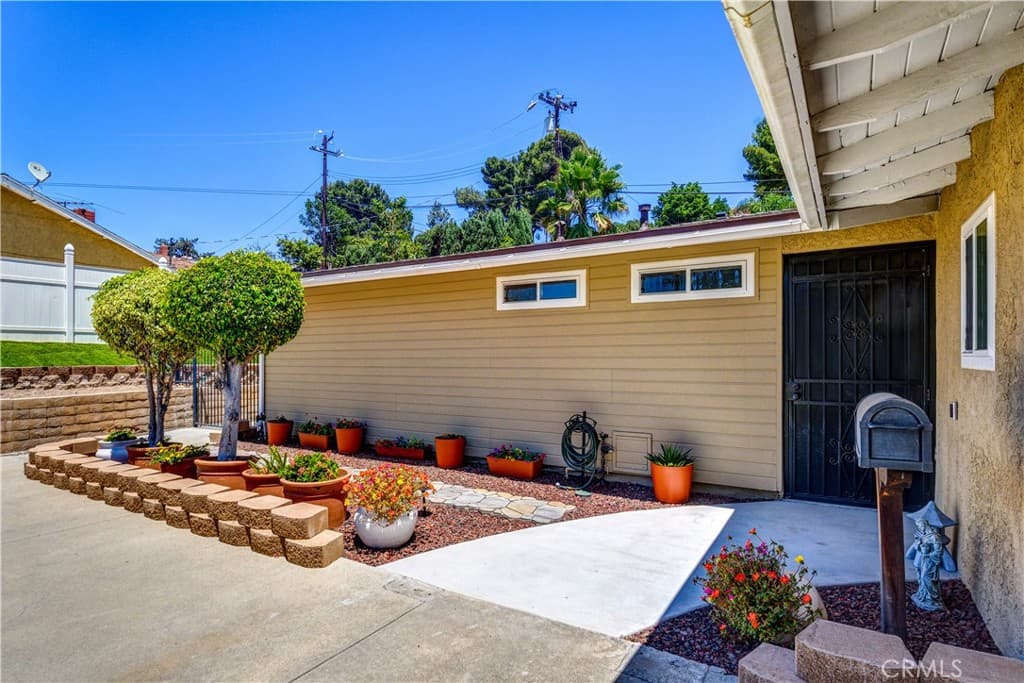 Home at 1966 Fern Hollow Drive, Diamond Bar — photo 6 of 12