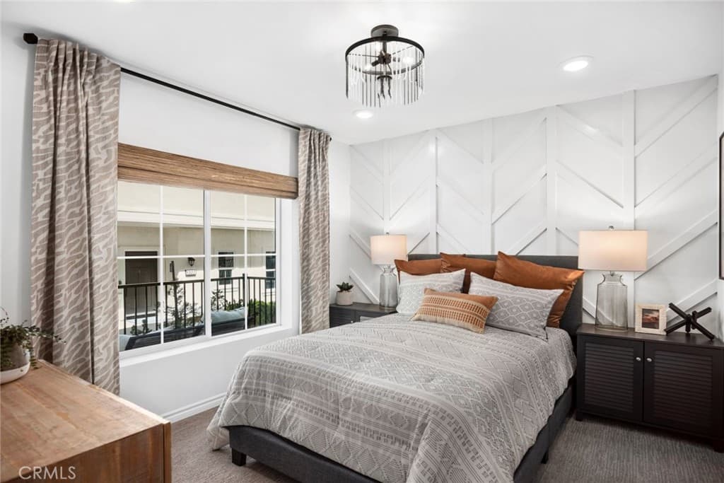 Townhouse at 445 S Eleanor Street, Pomona — photo 10 of 12