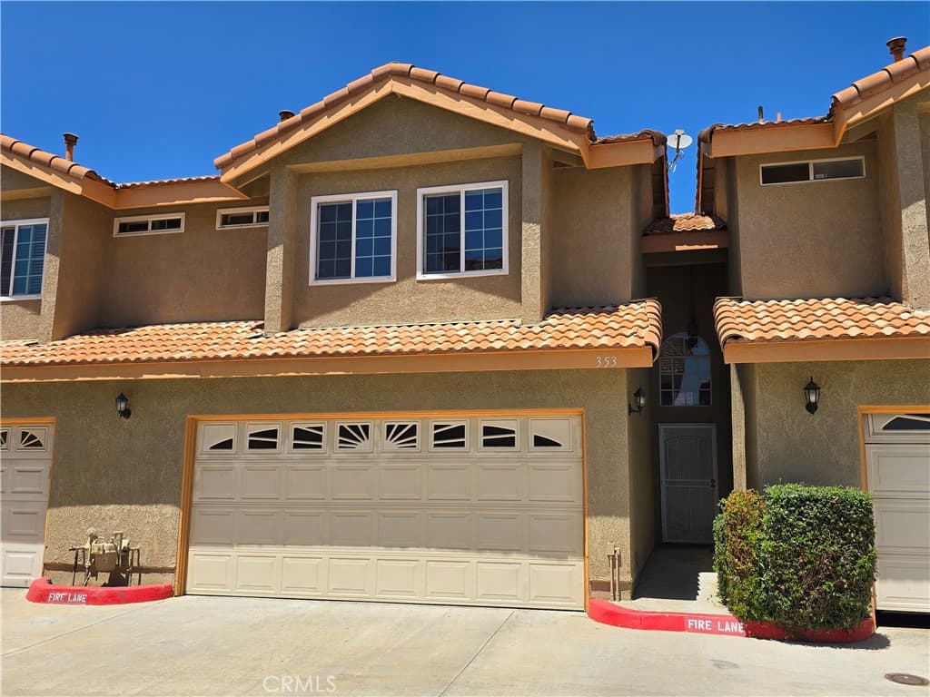 Condo at 353 E Phillips, Pomona — photo 1 of 12