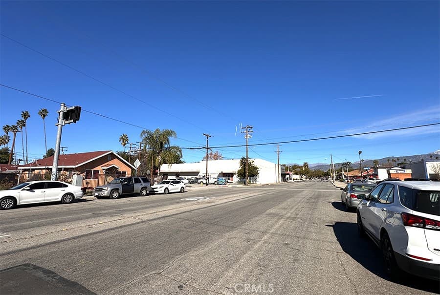 Home at 348 N Palomares, Pomona — photo 8 of 8